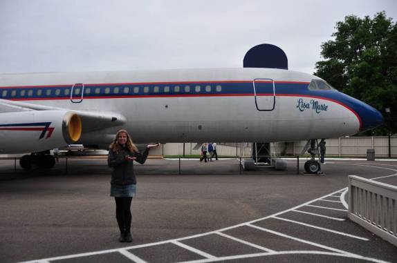 Um dos dois aviões particulares de Elvis, em Graceland, em Memphis, no Tennessee - EUA